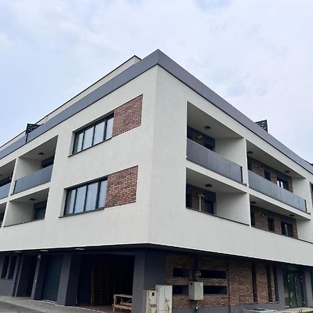 Cluj Airport Apartment Dış mekan fotoğraf